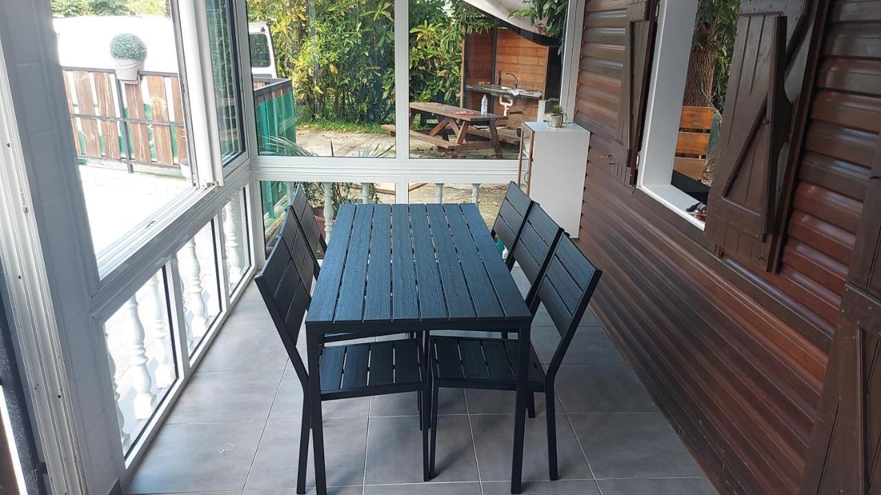 L'Avocat 1 Avec Piscine Chauffee Et Jacuzzi A Partager Villa Le Tampon Bagian luar foto